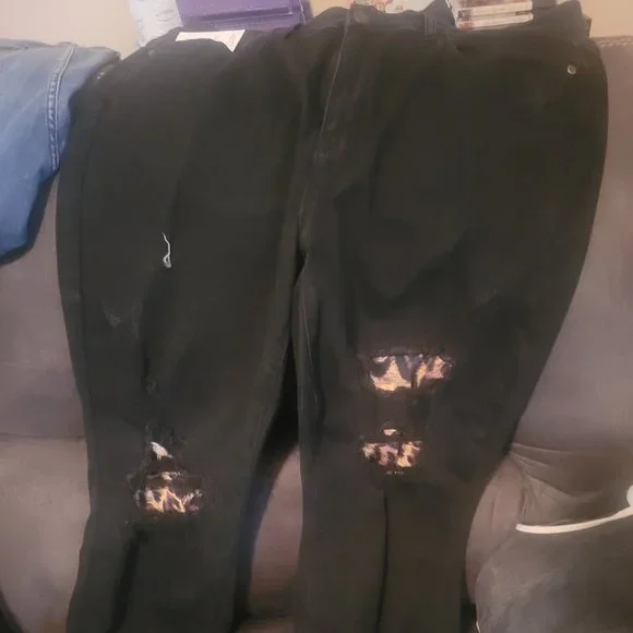 Judy blue - Picture 1 of 1